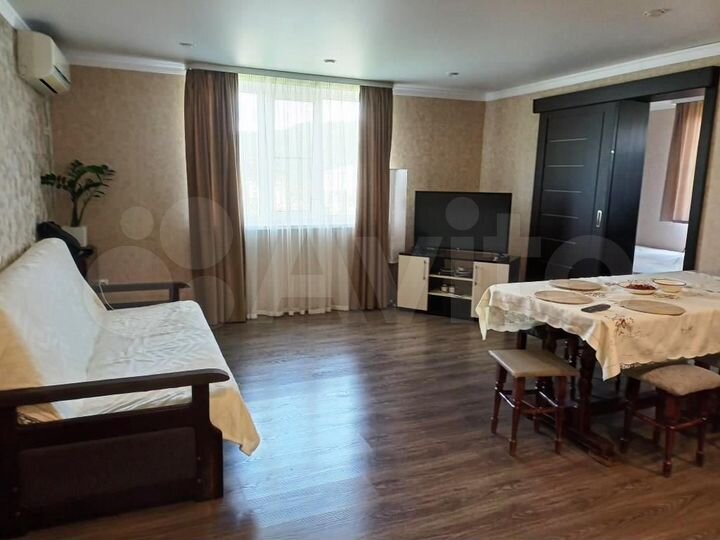 Дом 74,9 м² на участке 1 сот.