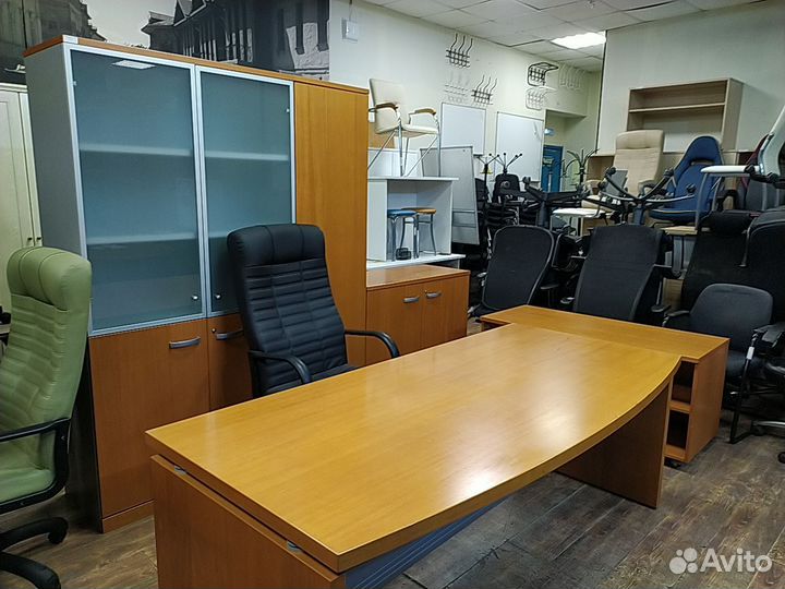 Кабинет руководителя б/у Flector 01319-вшс