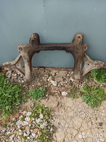 Кпп на ауди80, бак, балка, рулевая рейка