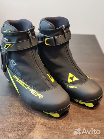 Лыжные ботинки Fischer RC3 Skate 42 EU