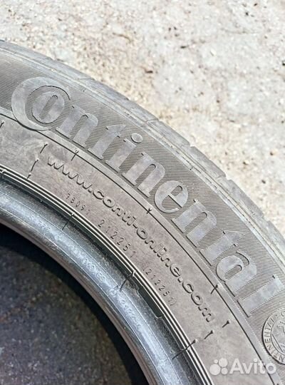 Continental ContiPremiumContact 2 215/55 R17