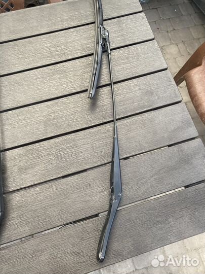 Поводок дворника правый opel astra h