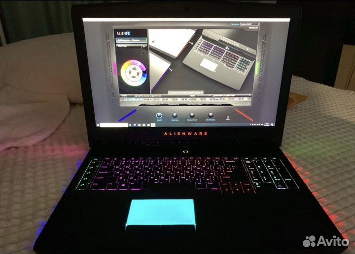 Dell alienware 17 r4 топовый 1060 i7 IPS 17.3 ssd