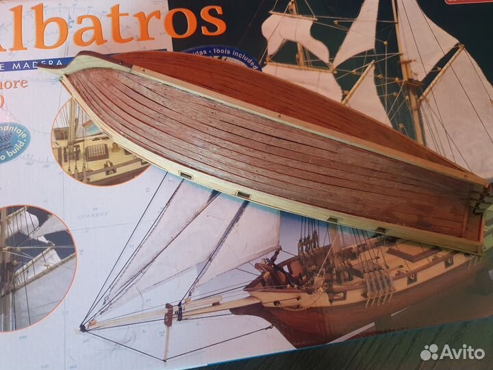 Деревянная модель корабля