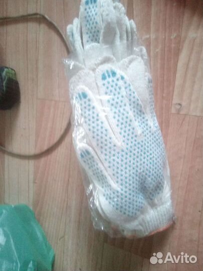 Перчатки и руковицы для сада или стройки