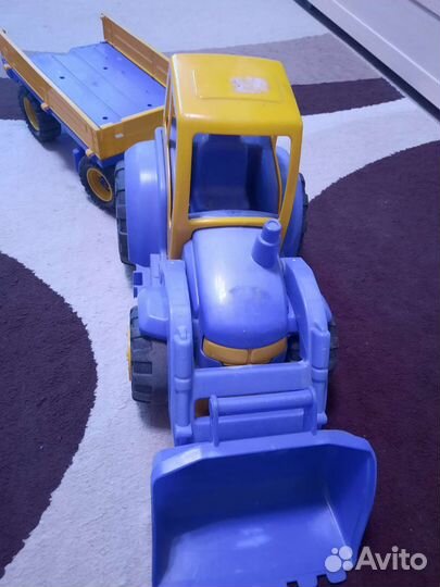 Детский трактор