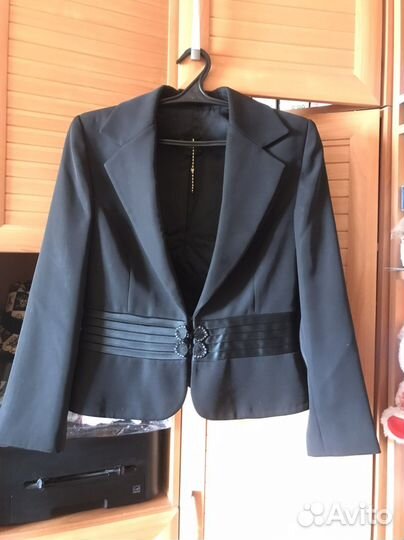 Пиджак женский