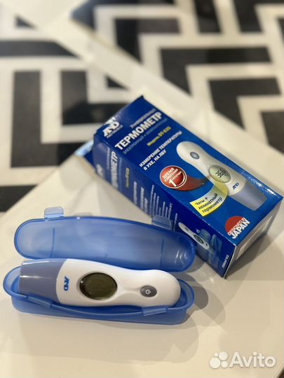 Термометр электронный