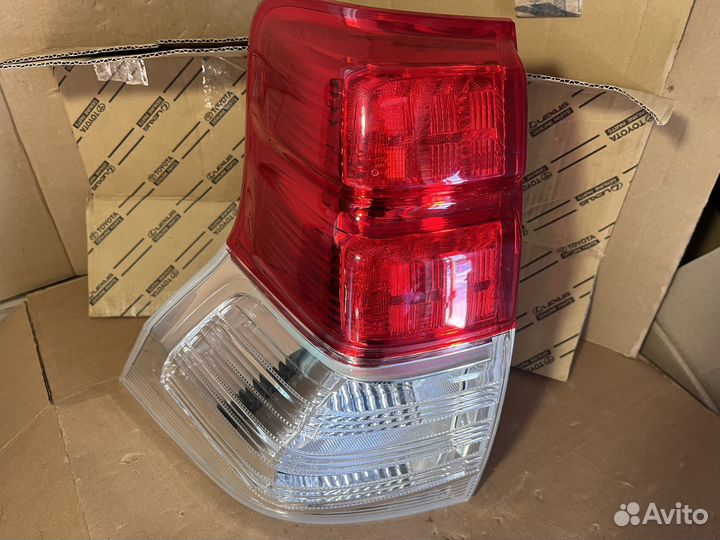 Задний левый фонарь Toyota Land Cruiser prado 150