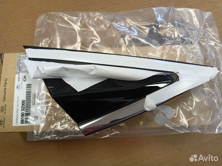 Накладка крыла переднего правого hyundai I40