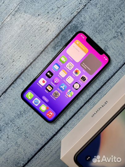 iPhone X, 64 ГБ