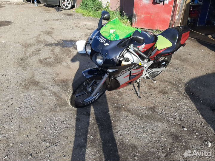 Honda ns 1