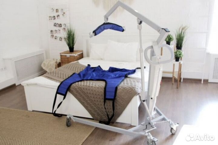 Передвижной мобильный подъемник для инвалидов