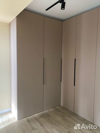 Стенка в гостиную