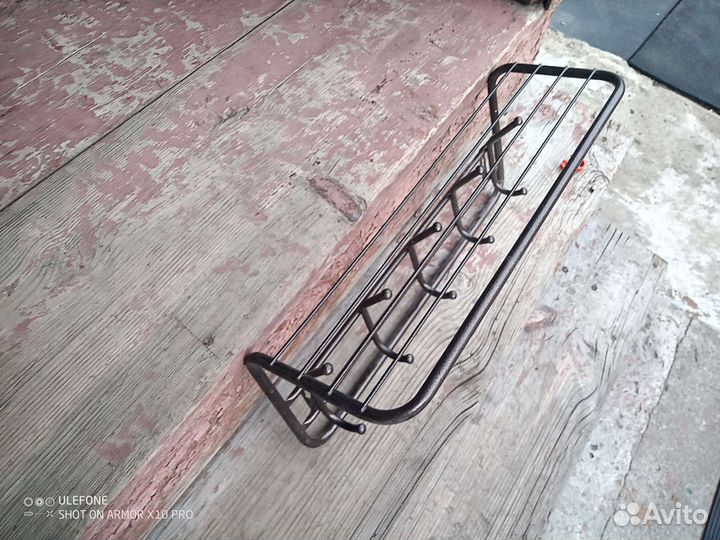 Вешалка настенная