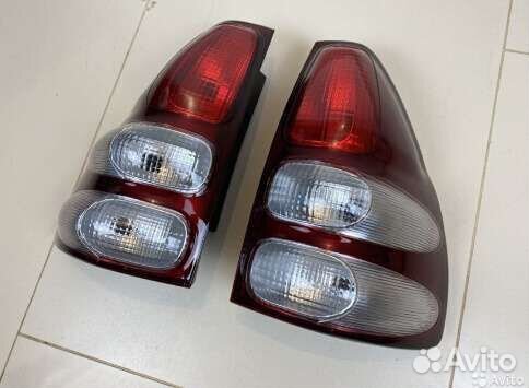 Фонарь задний (1) шт Cruiser Prado 120 2002-09