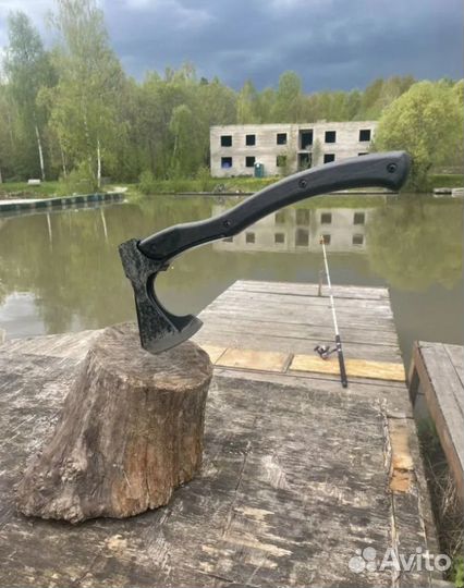 Топор мощный цельнометаллический и кованный