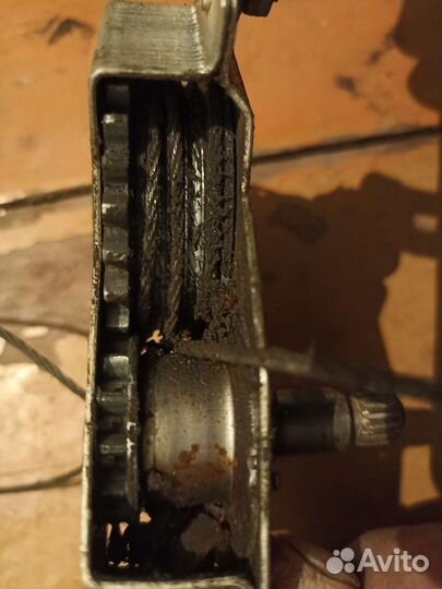 Стеклоподъёмник ваз 2101