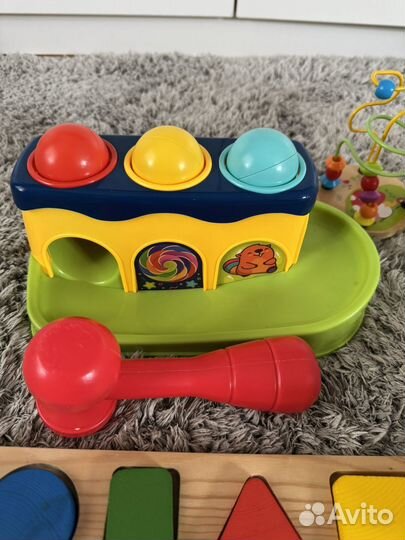 Развивающие игрушки для малышей пакетом