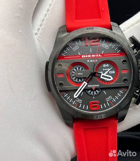 Наручные часы Diesel DZ4388 с хронографом