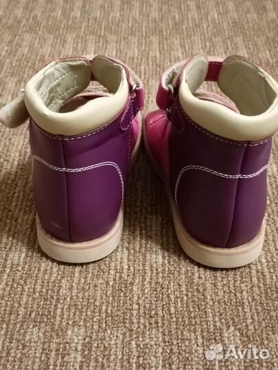 Ортопедические антивальгусные сандали для девочки