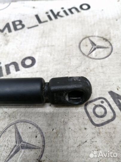 Амортизатор капота Mercedes Cl W215