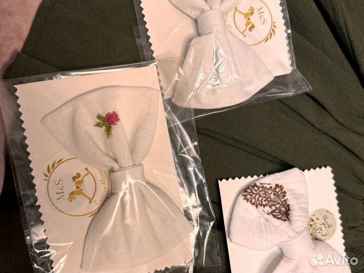 Банты для волос школьные. Вышивка под ваш запрос