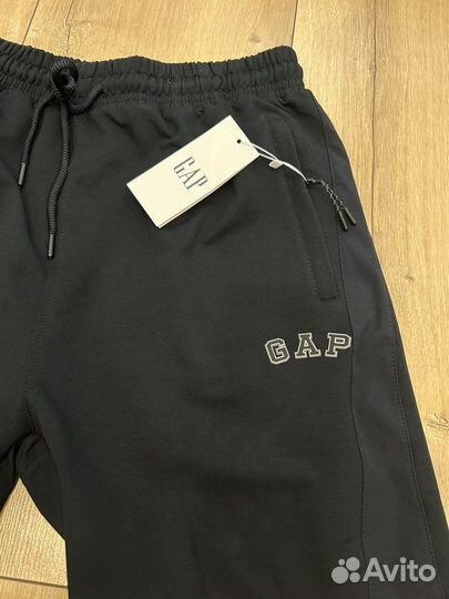 Шорты мужские GAP