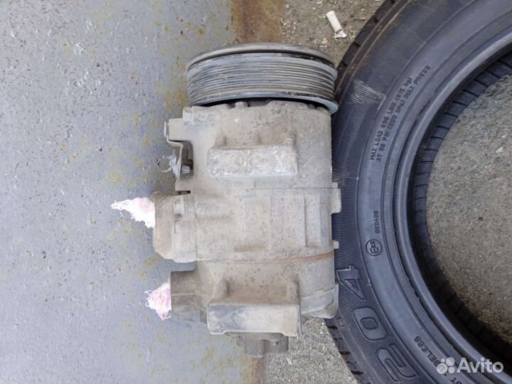 Компрессор кондиционера Toyota corolla 150