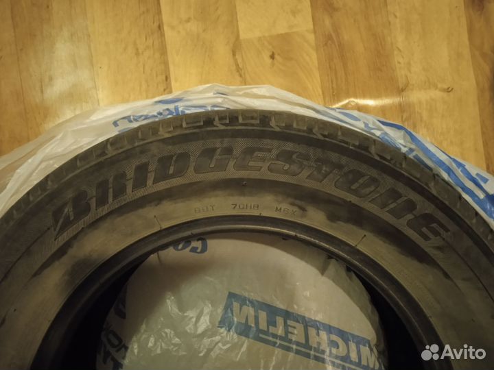Bridgestone Dueler H/P Sport 215/65 R16
