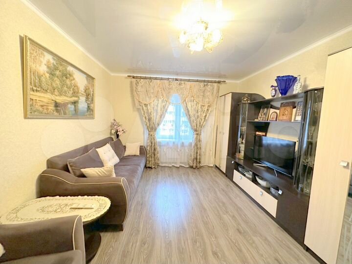3-к. квартира, 85 м², 9/17 эт.