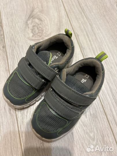 Кроссовки 23 размер tombi детские