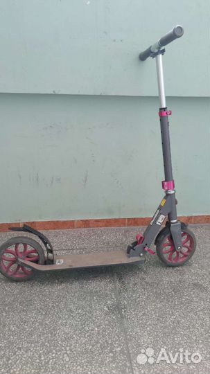 Самокат складной Reaction 200