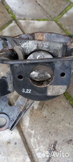 Подушка двигателя Toyota Corolla E15 150