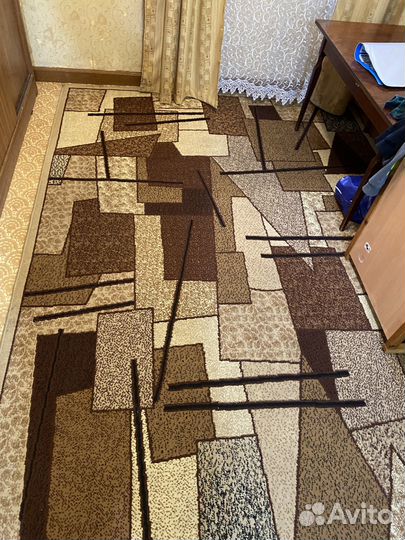 Продается шкаф -купе и ковер