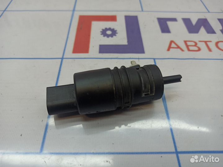 Насос омывателя Volkswagen Polo Sedan (Mk5) 1K5955