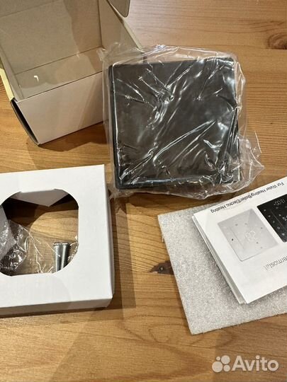 Умный термостат Moes