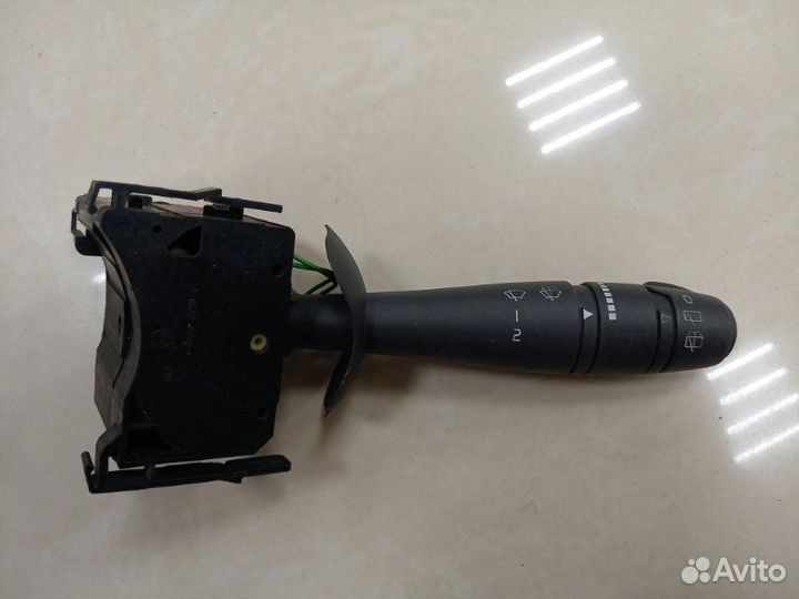 Подрулевой переключатель дворников Renault Laguna