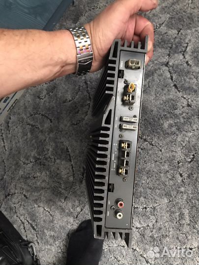 Автомобильный усилитель Alpine 3544