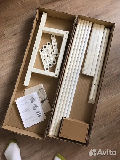 Детская кроватка с маятником круглая