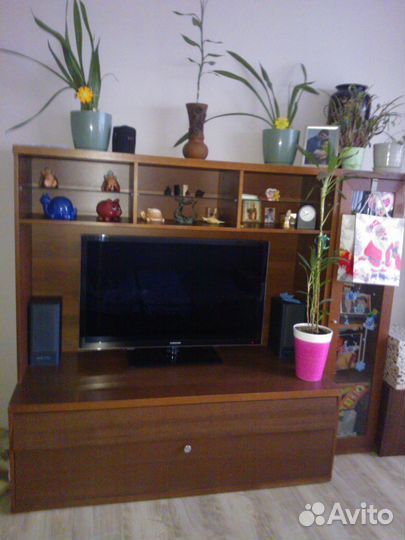 Тумба под тв
