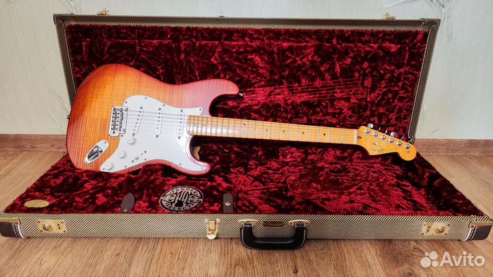 Электрогитара Fender Select Stratocaster
