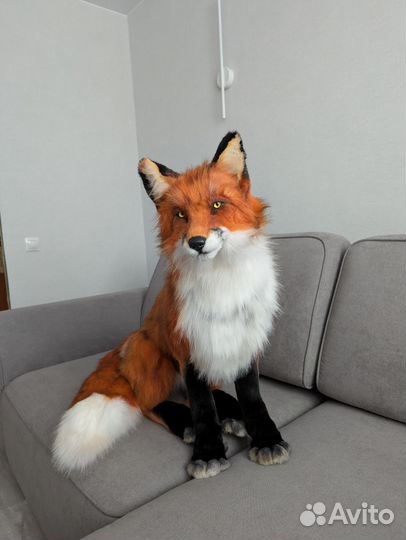 Лис реалистичная игрушка