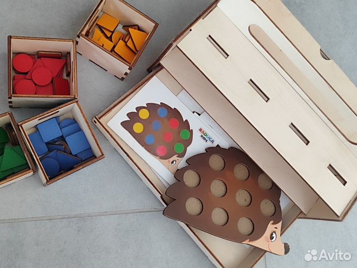 Деревянный сортер сундучок монтессори