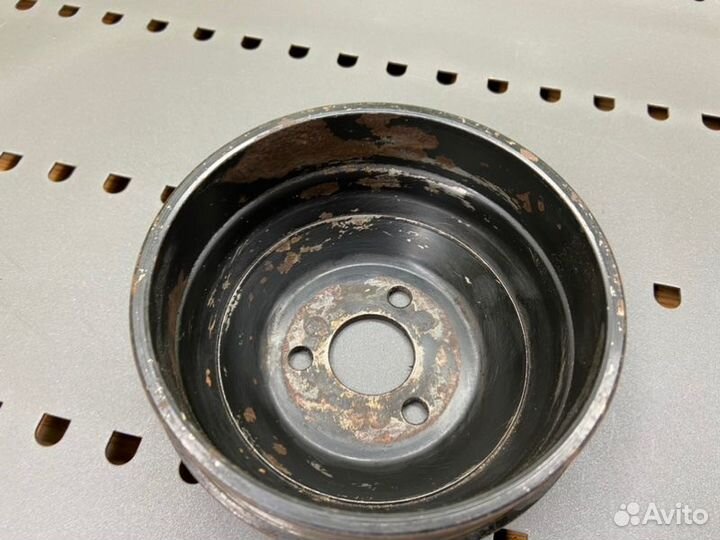 Шкив насоса гур Mercedes-Benz S-Class W140