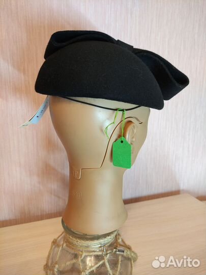 Шляпка в винтажном стиле