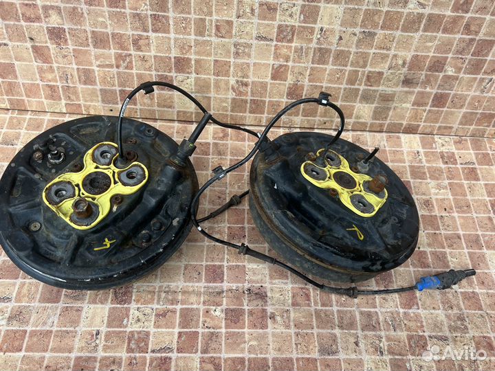 Задние барабаны в сборе Citroen C-Elysee