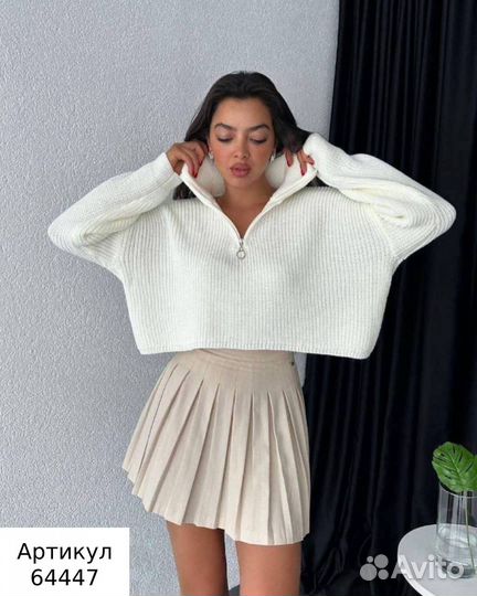 Свитер укороченный