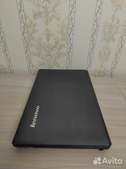 Lenovo 15.6 4x ядерный i3 / ssd/ 6gb ram