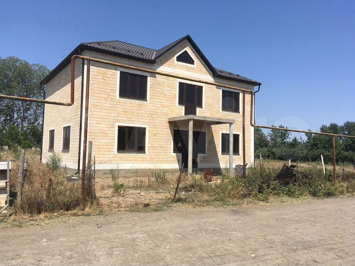 Дом 280 м² на участке 10 сот.